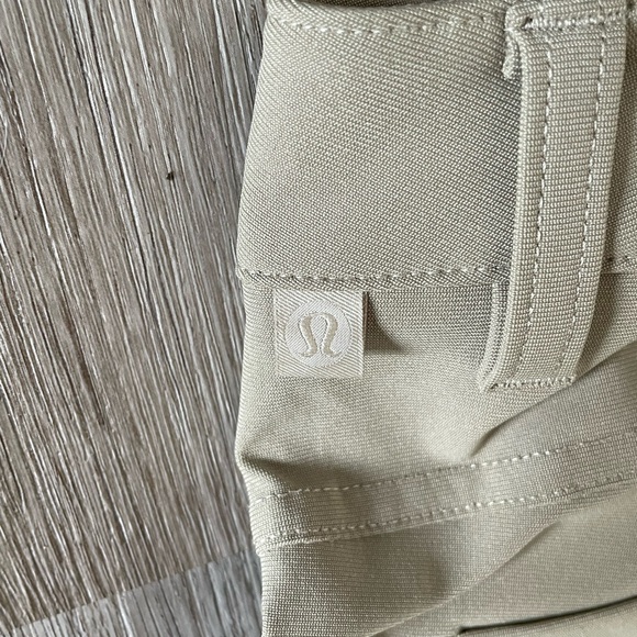 Lululemon ABC pant 33x32 - Picture 4 of 7